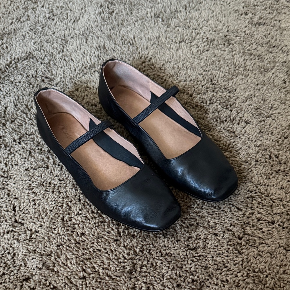 Madewell Greta Black Leather Flats